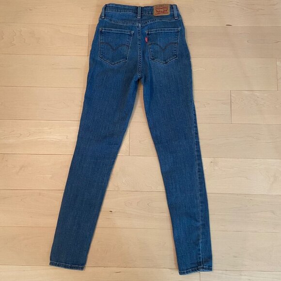 Levis Womens 721 High Rise waist Skinny Jeans Size 25 Blue Denim flattering sexy - Picture 3 of 11